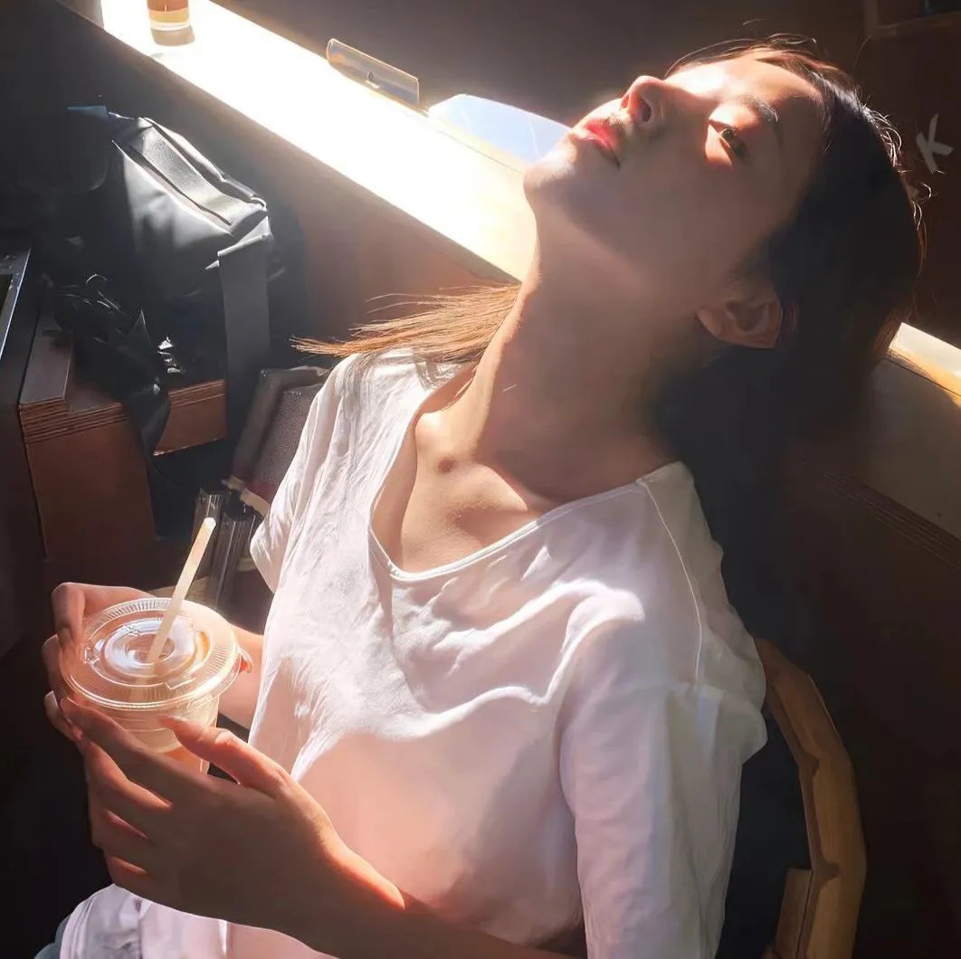 天衣无缝的她